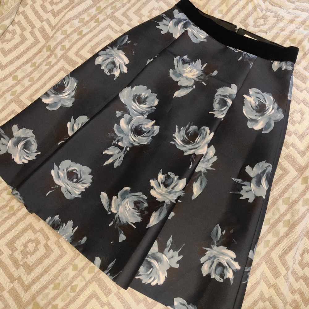 Kate Spade Skirt- Size 8